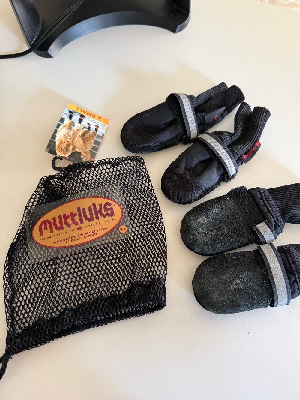 Black Insulated Dog Boots with Reflective Straps